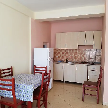 Appartement Sharra *