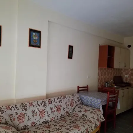 Appartement Sharra *